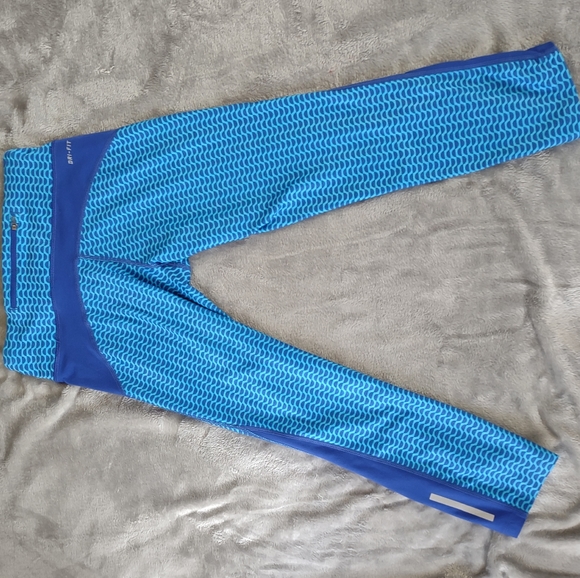 Blue Nike Running Dri-Fit Crop Leggings XS - Picture 6 of 11
